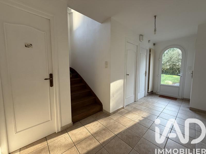 Maison - 213 m² - 9 pièces