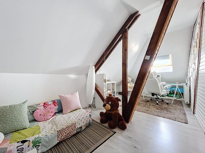 Maison - 197 m² - 6 pièces