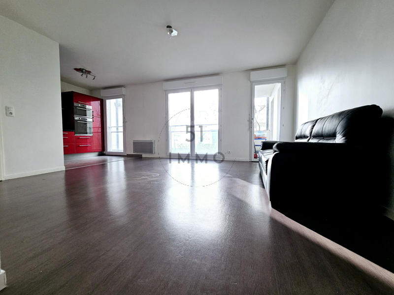 Appartement - 90 m² - 4 pièces