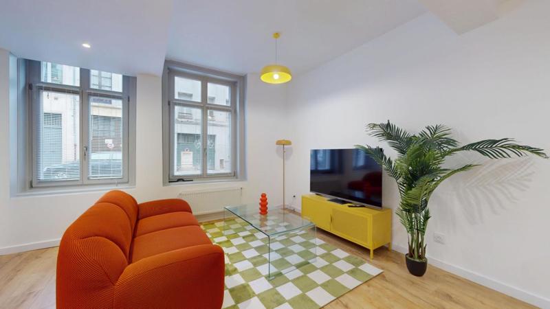 Maison - 81 m² - 5 pièces