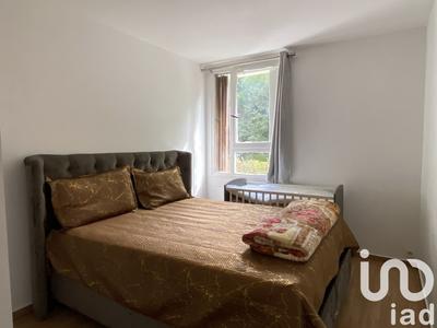 Appartement - 90 m² - 5 pièces