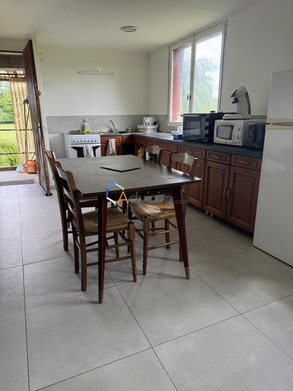 Maison - 61 m² - 2 pièces