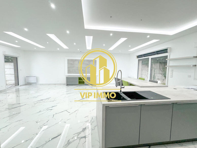 Maison - 129 m² - 6 pièces