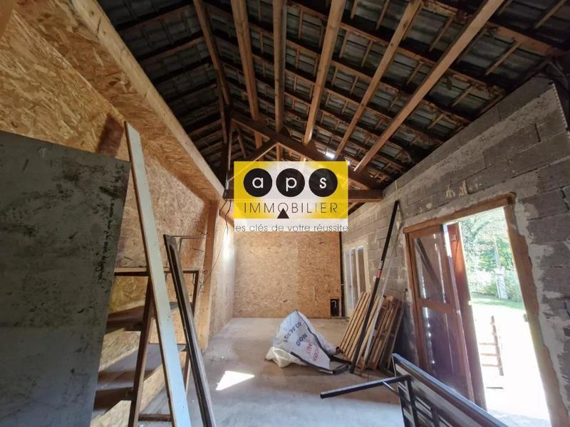 Immeuble - 180 m² - 9 pièces