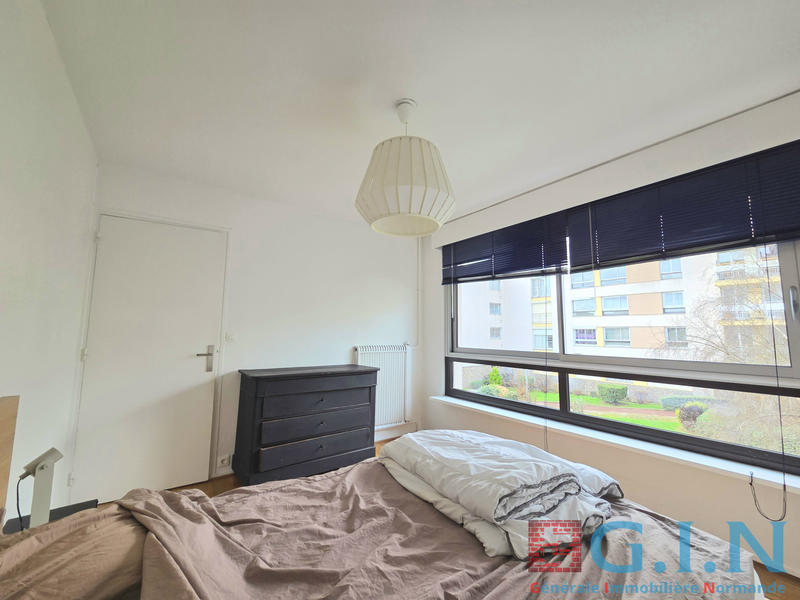 Appartement - 97 m² - 4 pièces