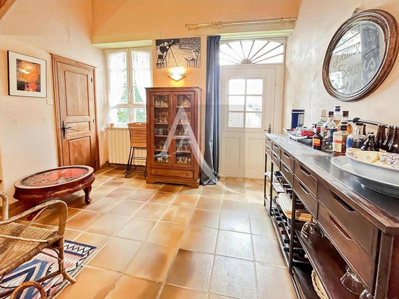 Maison - 170 m² - 6 pièces