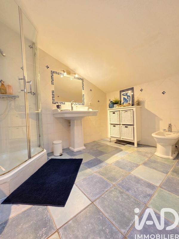 Maison de maîtres - 254 m² - 10 pièces