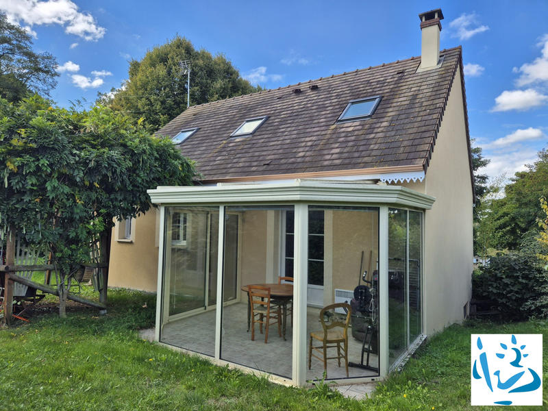 Maison - 106 m² - 6 pièces