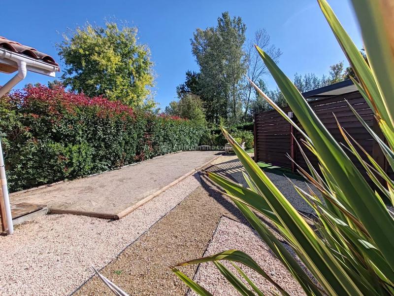 Maison - 223 m² - 5 pièces