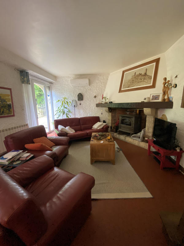 Propriété - 195 m² - 6 pièces