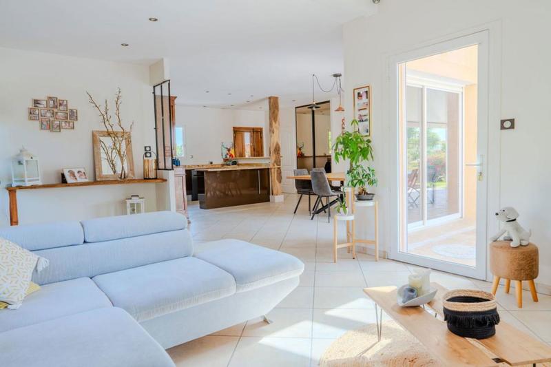 Maison - 130 m² - 4 pièces