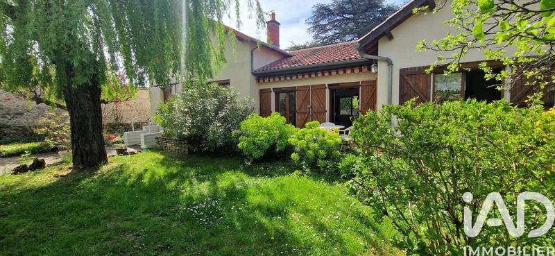 Maison - 185 m² - 8 pièces