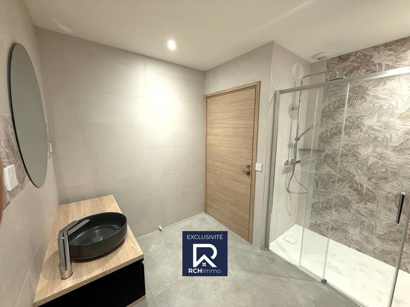 Maison - 99 m² - 4 pièces