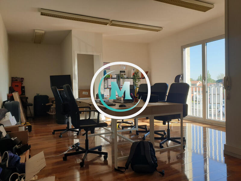 Bureau - 40 m²