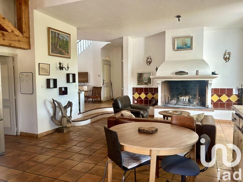 Bastide - 380 m² - 15 pièces