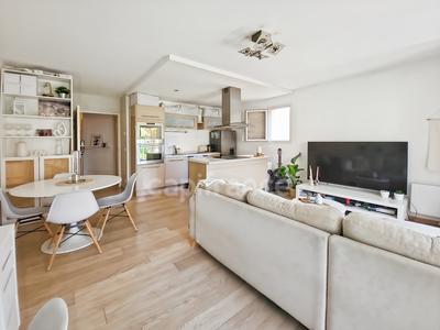 Appartement - 56 m² - 3 pièces