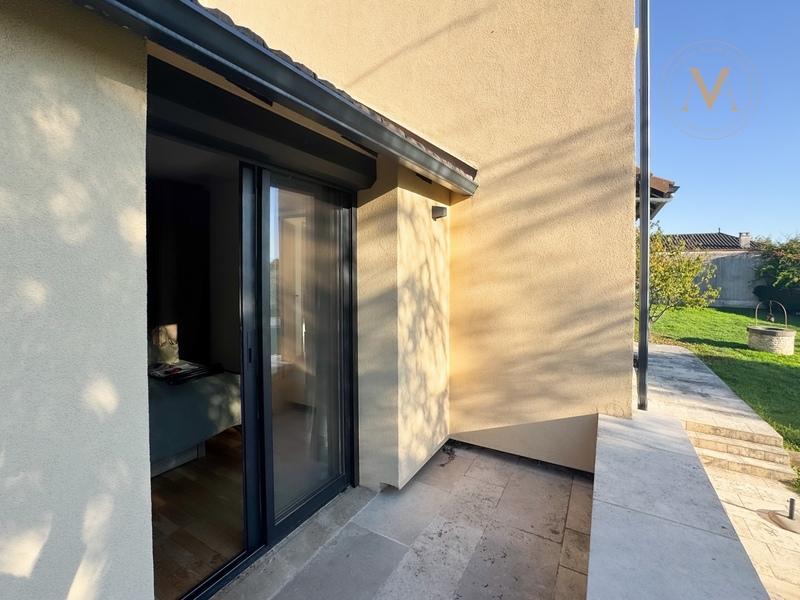 Maison - 90 m² - 6 pièces