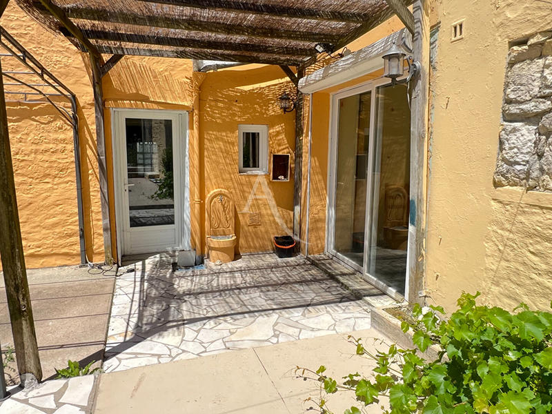 Maison - 153 m² - 7 pièces