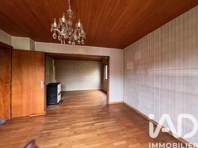 Maison - 140 m² - 7 pièces