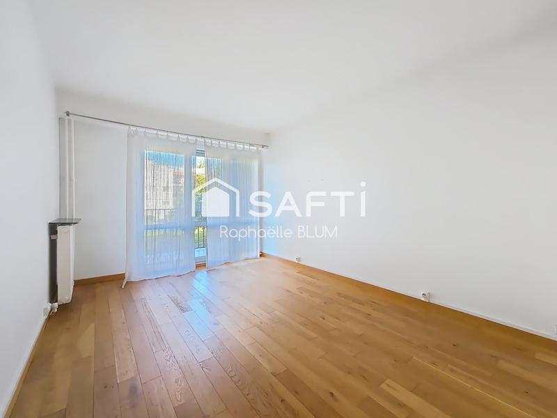 Appartement - 110 m² - 5 pièces