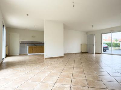 Maison - 105 m² - 4 pièces