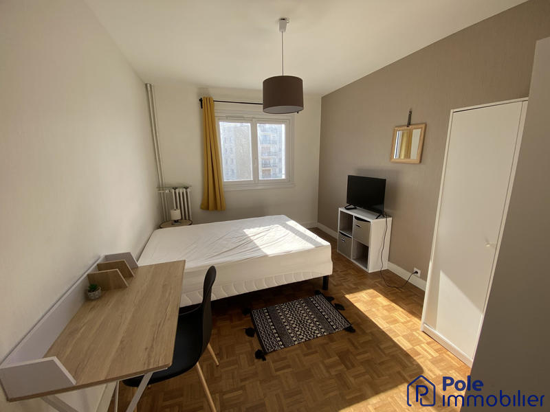Appartement - 84 m² - 5 pièces