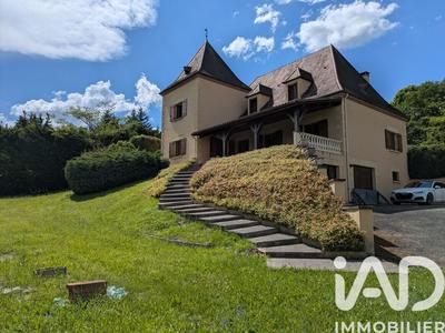 Maison - 175 m² - 6 pièces