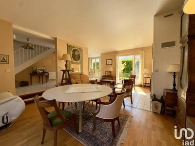 Maison - 161 m² - 6 pièces