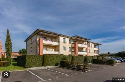 Parking / Garage - 12 m²