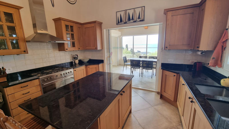 Villa - 170 m² - 5 pièces