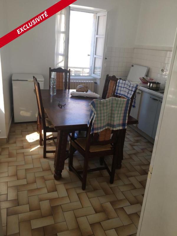 Maison - 200 m² - 8 pièces