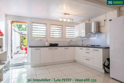 Maison de ville - 90 m² - 4 pièces