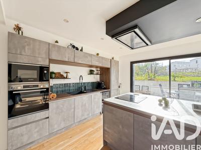 Maison - 127 m² - 5 pièces