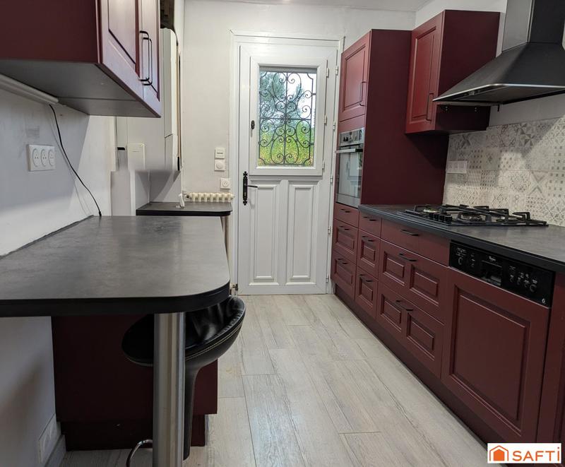 Maison - 85 m² - 4 pièces