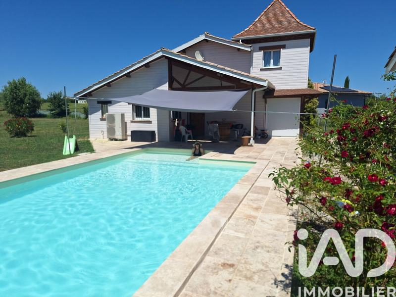 Maison - 152 m² - 6 pièces