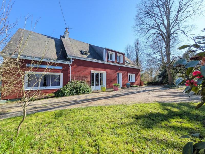 Maison - 178 m² - 7 pièces