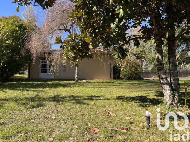 Maison - 240 m² - 6 pièces