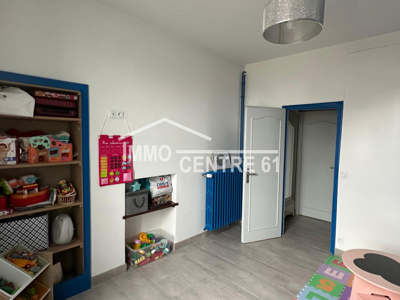 Maison - 163 m² - 9 pièces