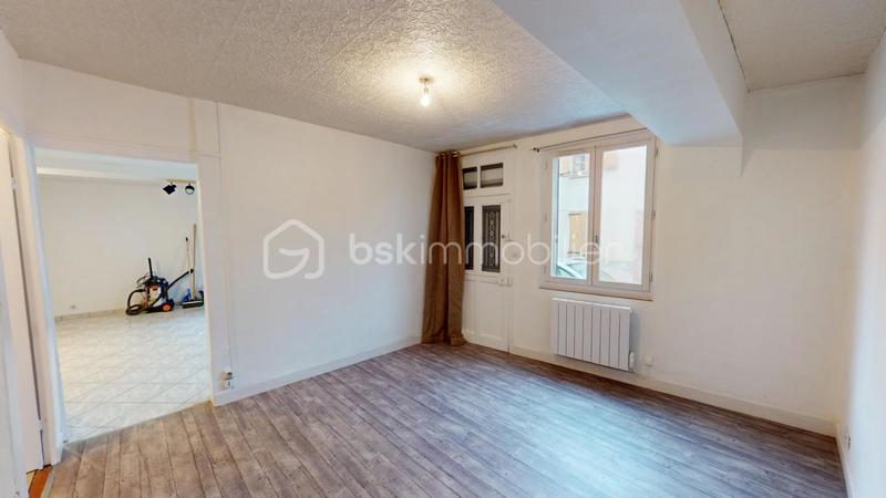 Maison de bourg - 88 m² - 4 pièces