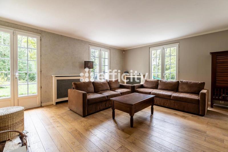 Maison - 173 m² - 7 pièces