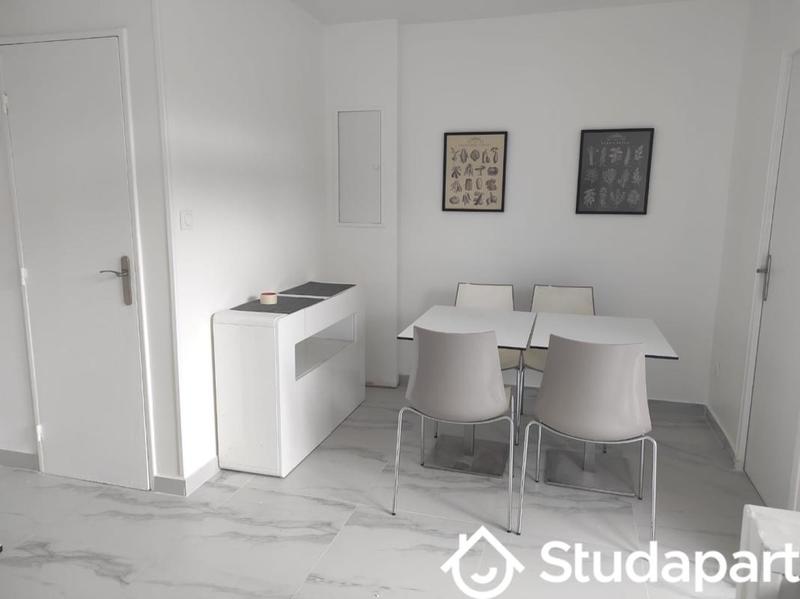 Chambre - 20 m² - 1 pièce