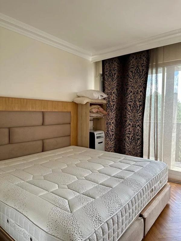 Appartement - 130 m² - 3 pièces