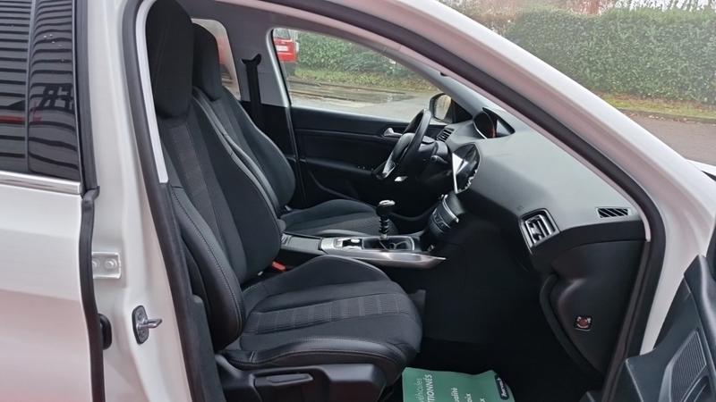 Peugeot 308 bluehdi 130ch ss bvm6 allure business