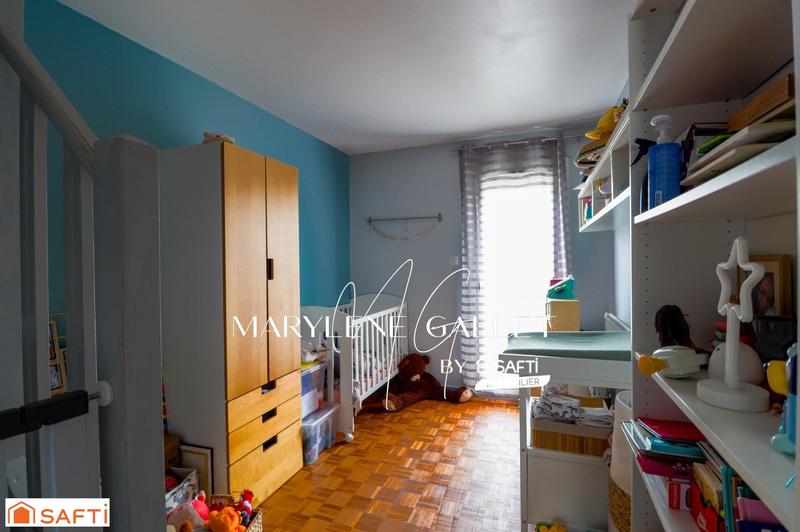 Maison - 100 m² - 6 pièces