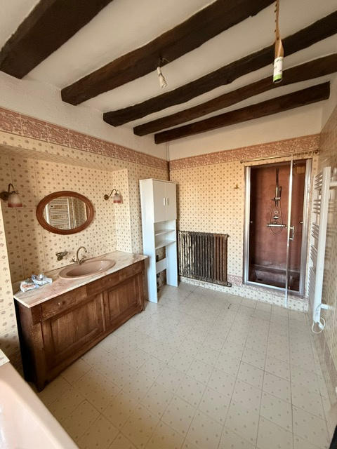 Maison - 160 m² - 8 pièces