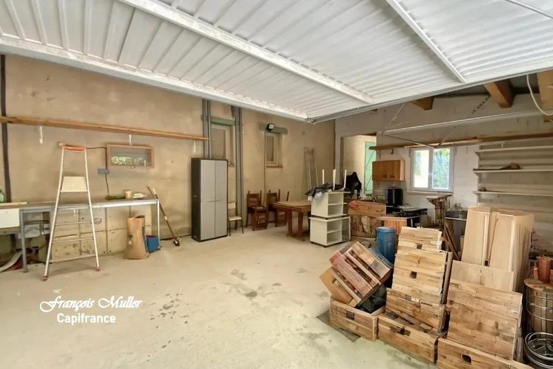 Villa - 325 m² - 12 pièces