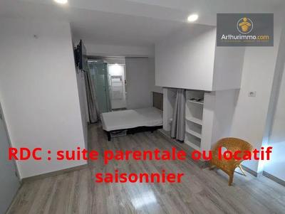Maison - 152 m² - 7 pièces