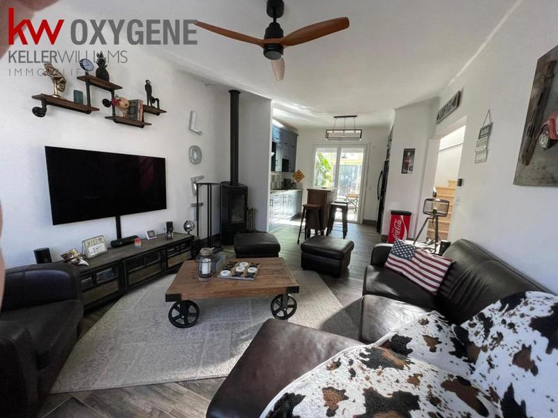 Maison - 96 m² - 5 pièces