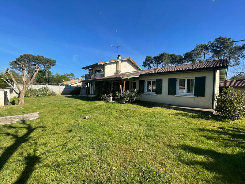 Maison - 178 m² - 7 pièces