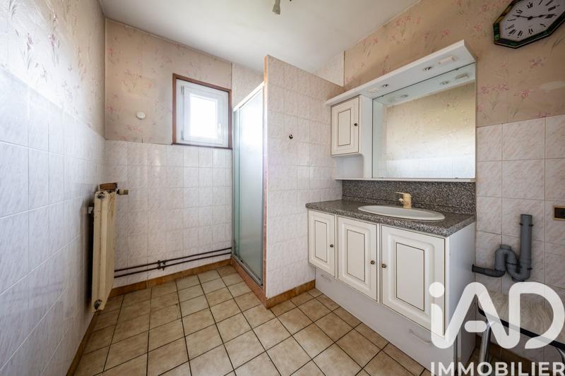 Maison - 88 m² - 4 pièces